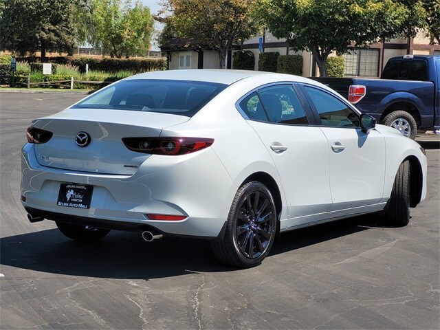 2025 Mazda Mazda3 2.5 Select Sport photo 4