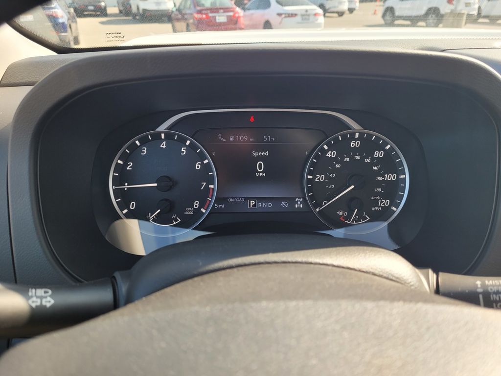 2026 Nissan Frontier SV - Photo 11