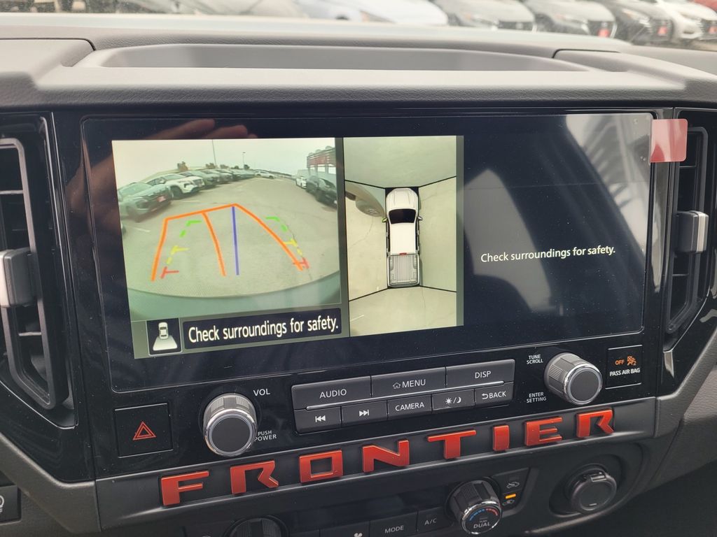 2026 Nissan Frontier PRO-4X - Photo 9