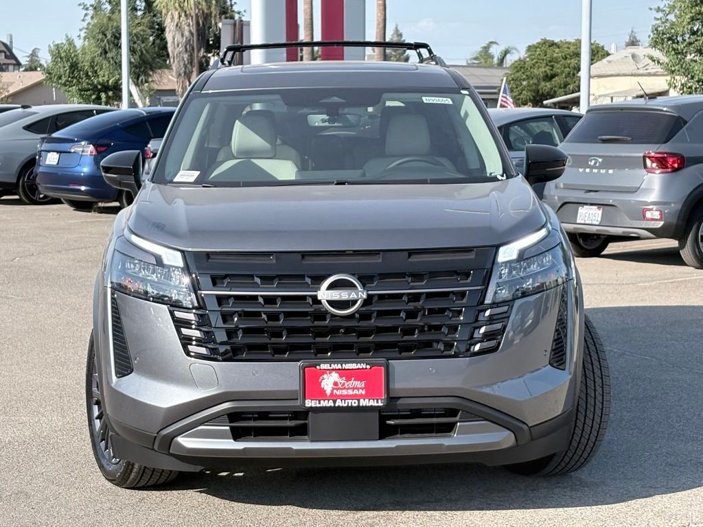 New 2026 Nissan Pathfinder SL SUV