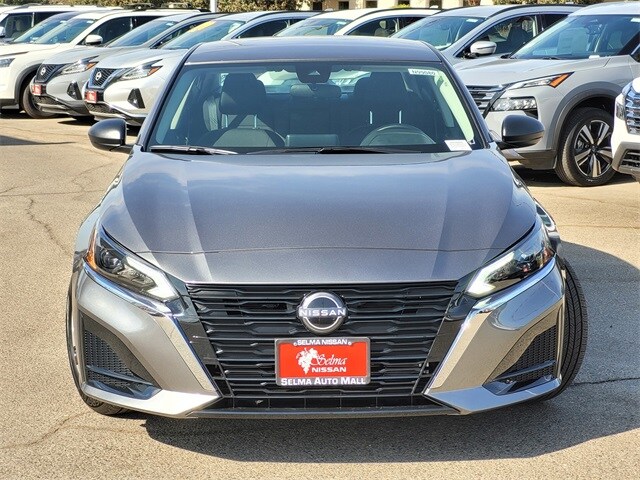 2025 Nissan Altima S photo 2
