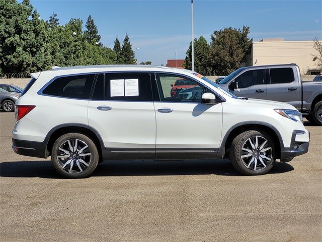 2022 Honda Pilot Touring photo 4