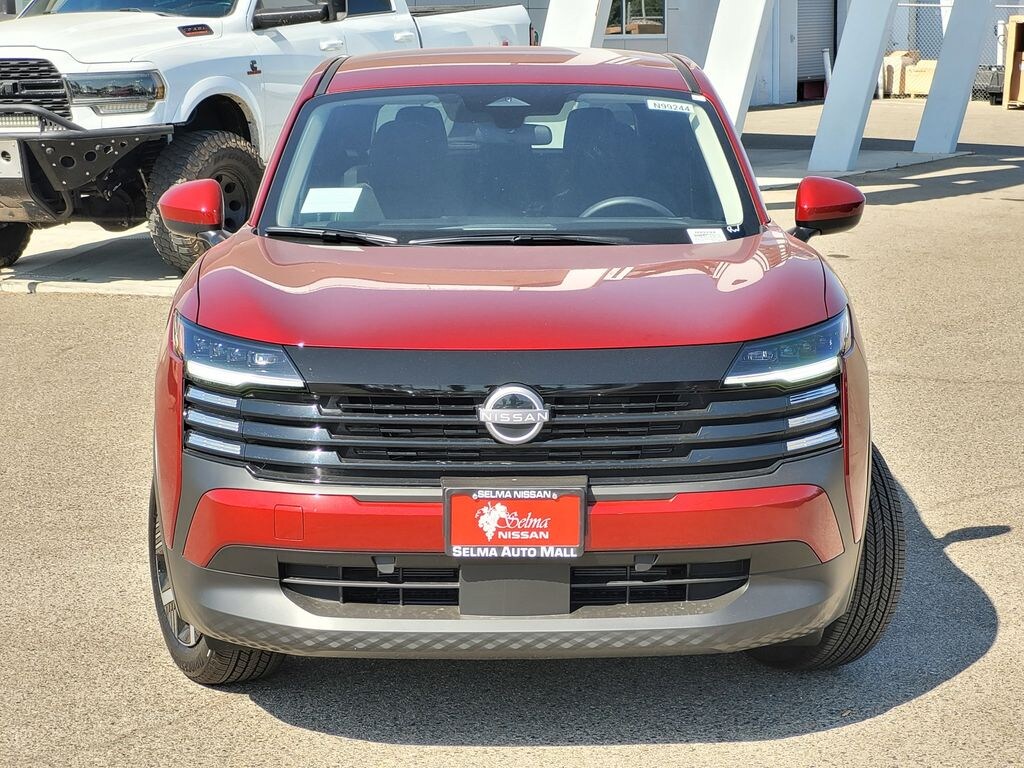 New 2025 Nissan Kicks SV SUV