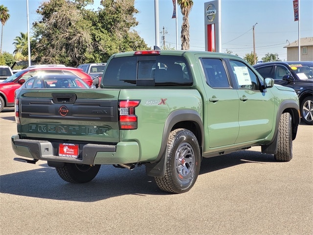 2025 Nissan Frontier PRO-X photo 4