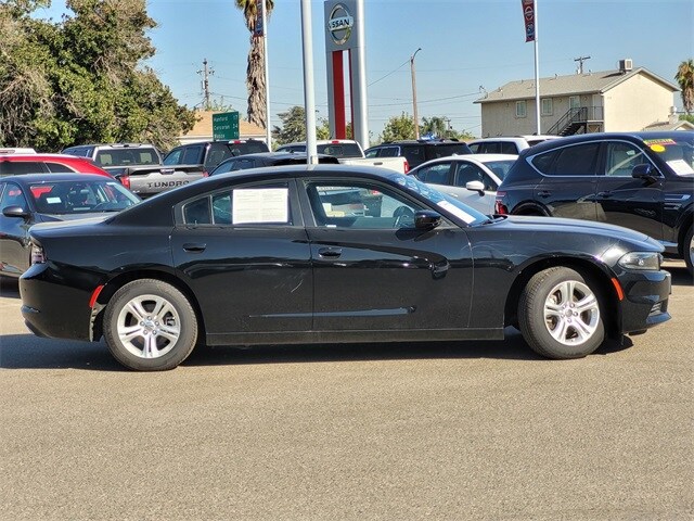 2022 Dodge Charger SXT photo 3
