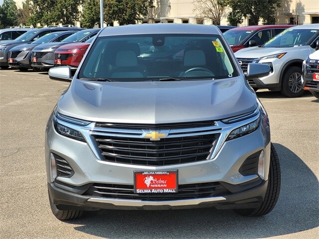 2023 Chevrolet Equinox LT photo 2