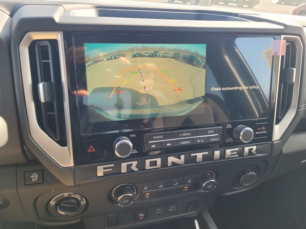 2026 Nissan Frontier SV - Photo 9