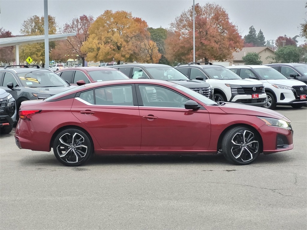 Used 2024 Nissan Altima 2.5 SR Sedan