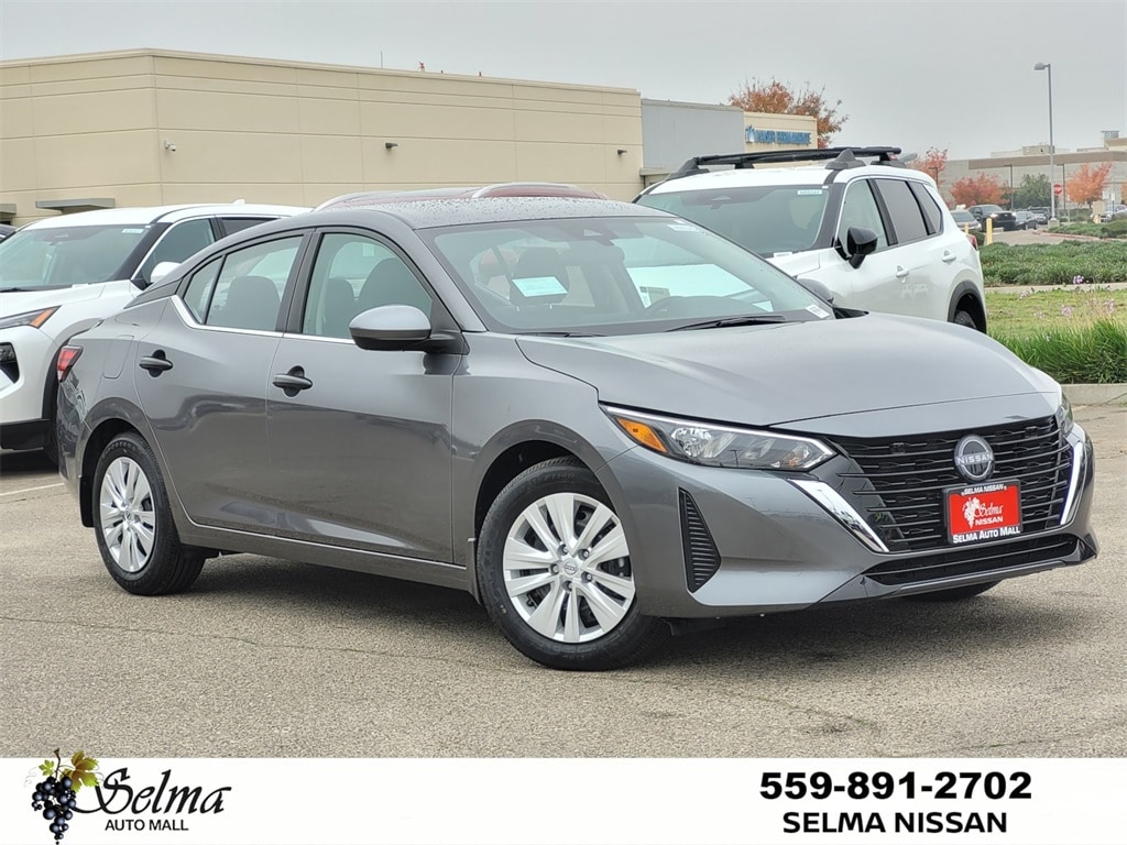 2025 Nissan Sentra S's photo