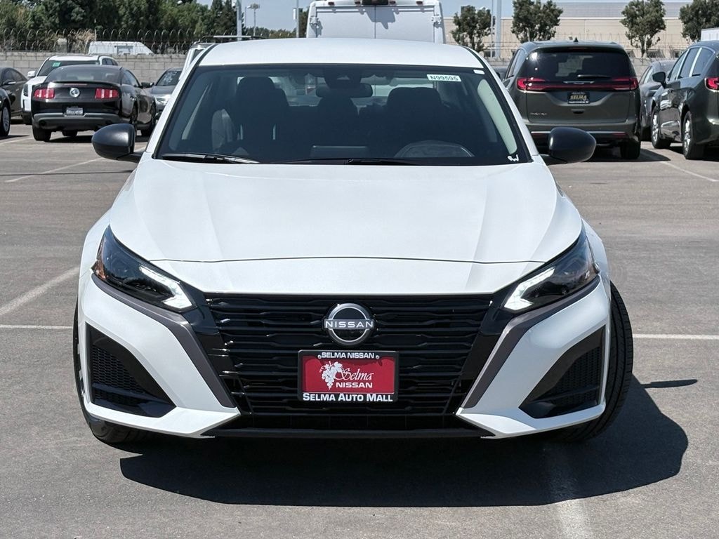 New 2026 Nissan Altima SV Sedan