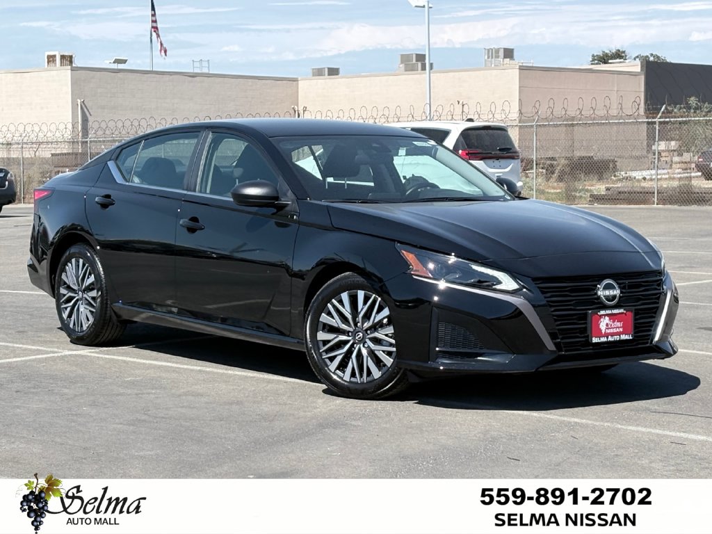 New 2026 Nissan Altima SV Sedan
