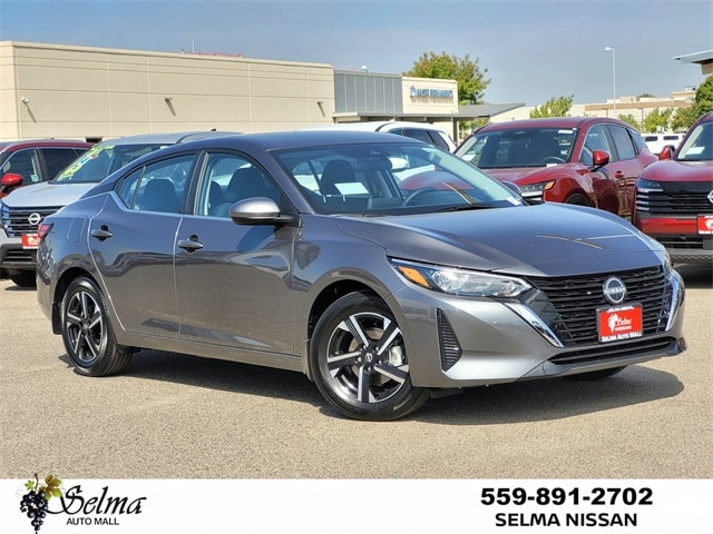 2025 Nissan Sentra SV's photo