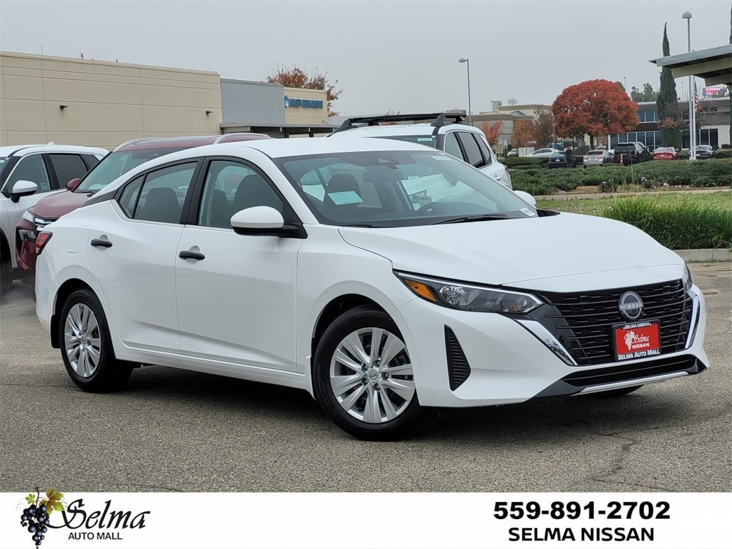 2025 Nissan Sentra S's photo