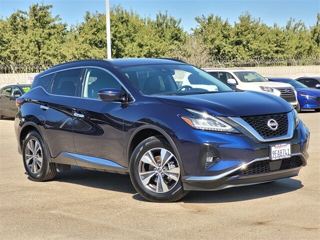 2023 Nissan Murano SV photo 2