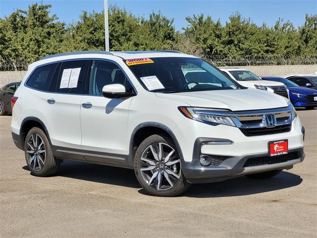2022 Honda Pilot Touring photo 2