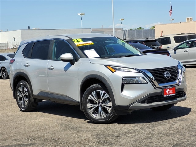 Used 2023 Nissan Rogue SV with VIN 5N1BT3BA0PC940844 for sale in Selma, CA