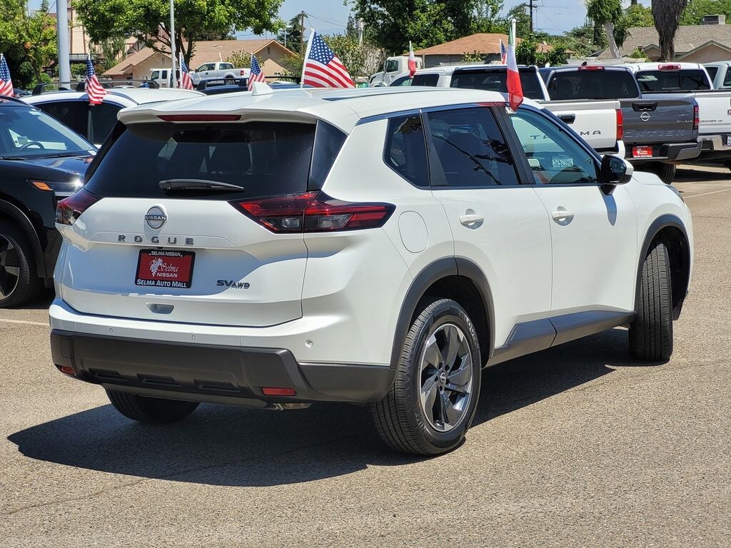 Used 2024 Nissan Rogue SV SUV