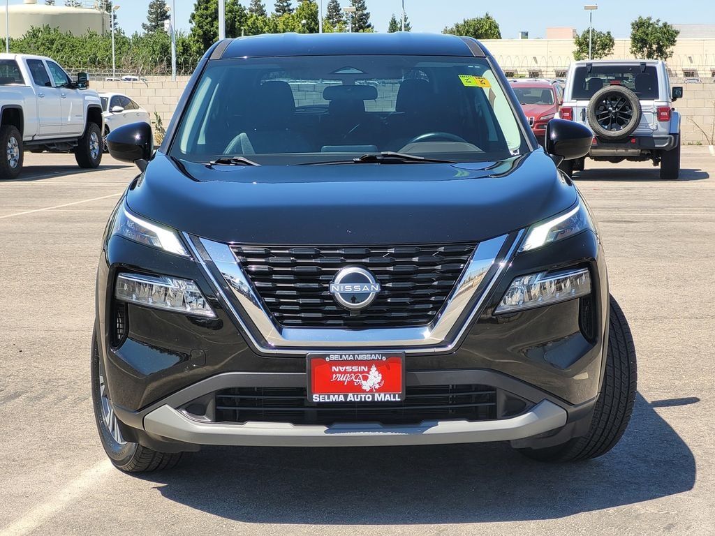 Used 2023 Nissan Rogue SV SUV