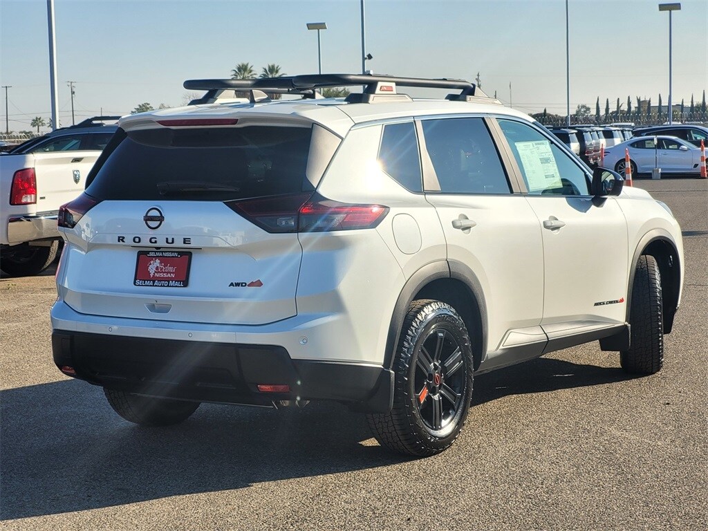 2026 Nissan Rogue SV photo 3
