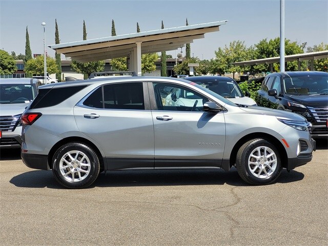 2023 Chevrolet Equinox photo 4