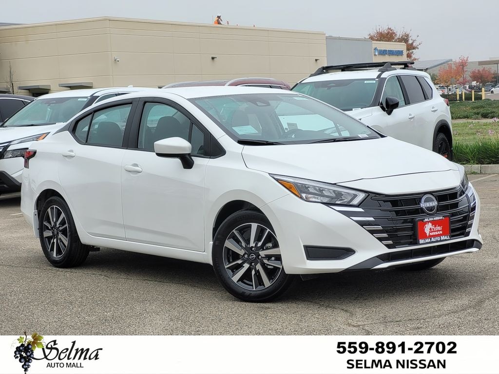 New 2025 Nissan Versa 1.6 SV Sedan