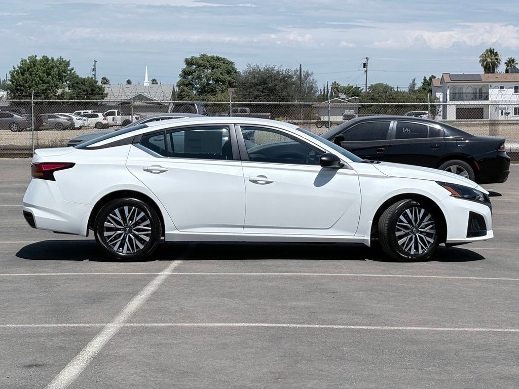 New 2026 Nissan Altima SV Sedan