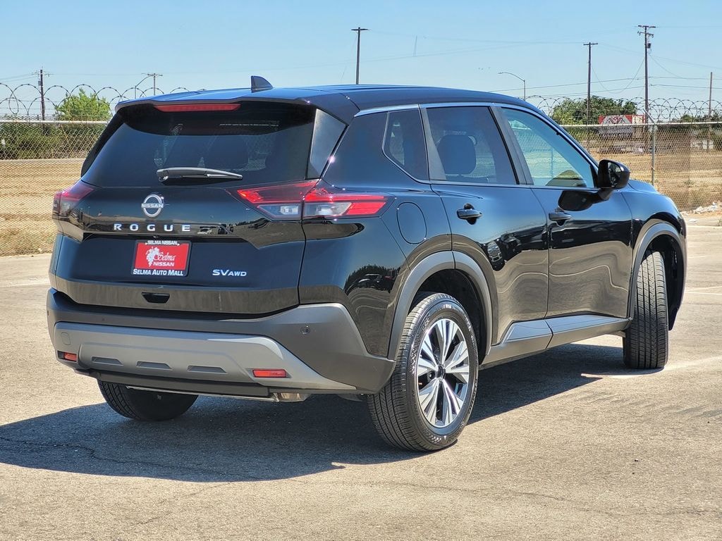 Used 2023 Nissan Rogue SV SUV