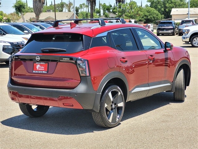 2025 Nissan Kicks SR photo 3