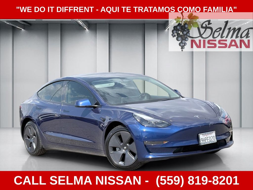 2023 Tesla Model 3 -'s photo