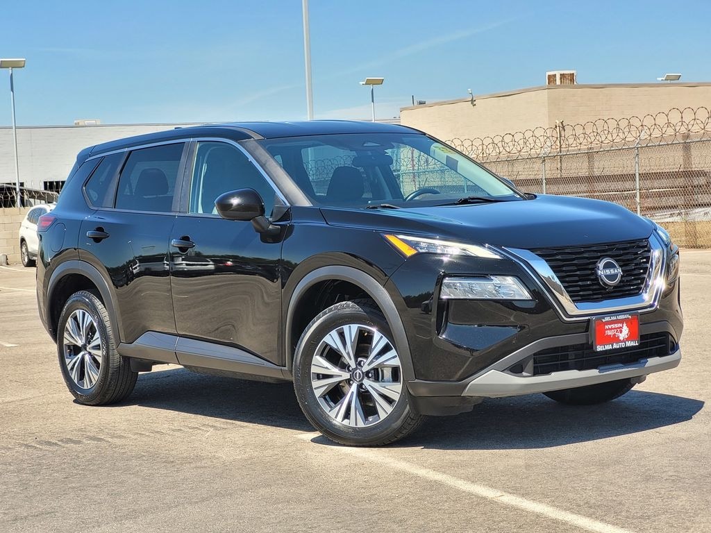 Used 2023 Nissan Rogue SV SUV