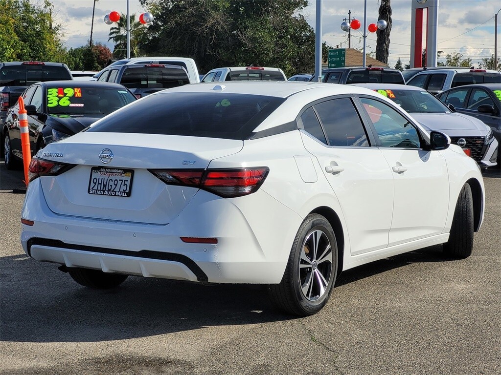2023 Nissan Sentra SV photo 3
