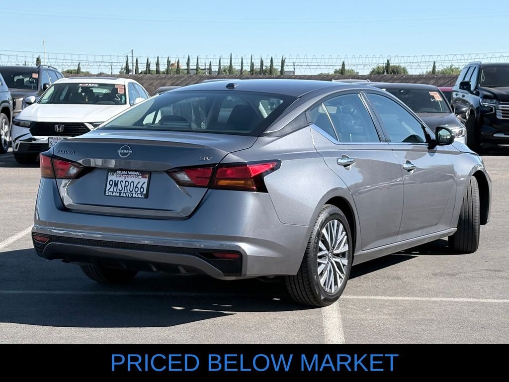 Used 2024 Nissan Altima 2.5 SV Sedan