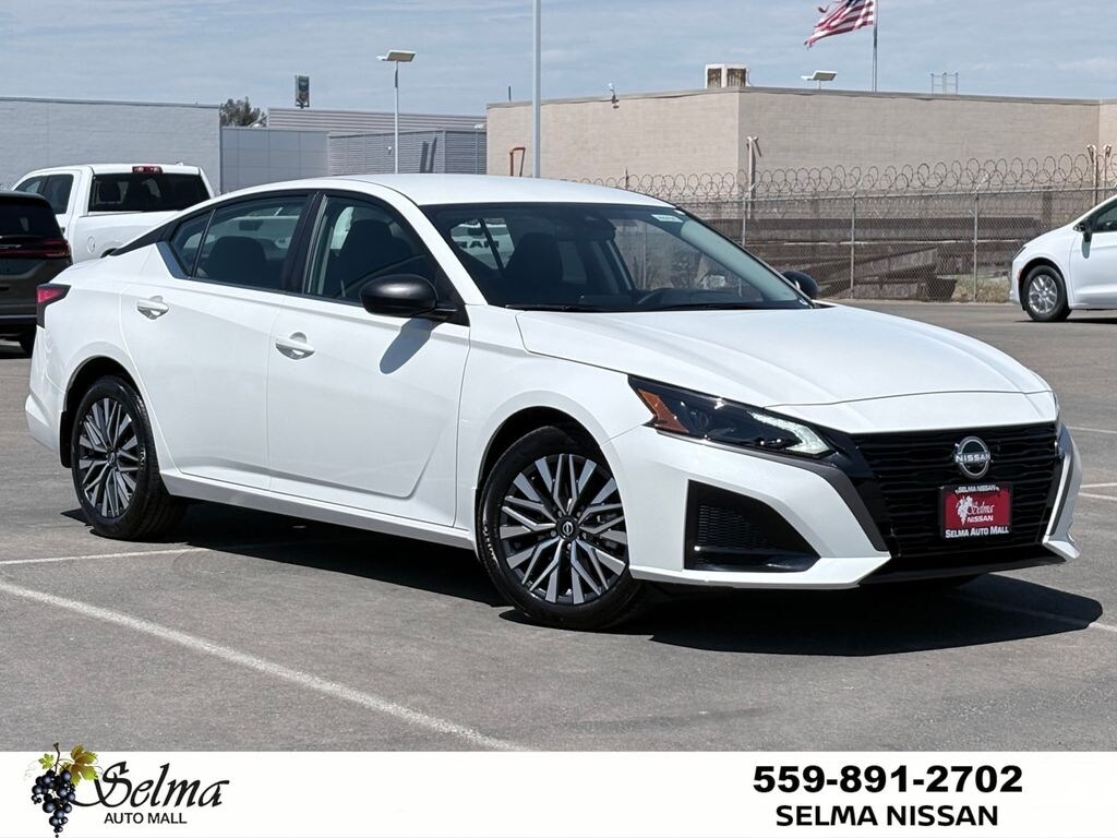 New 2026 Nissan Altima SV Sedan