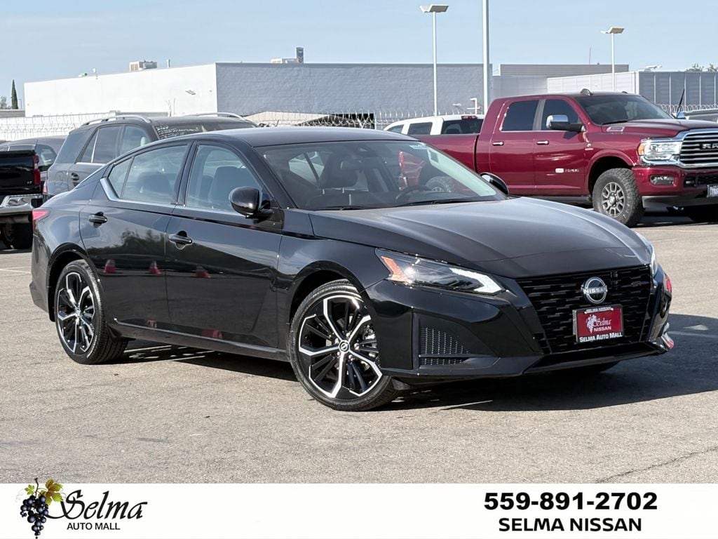 New 2026 Nissan Altima SR Sedan