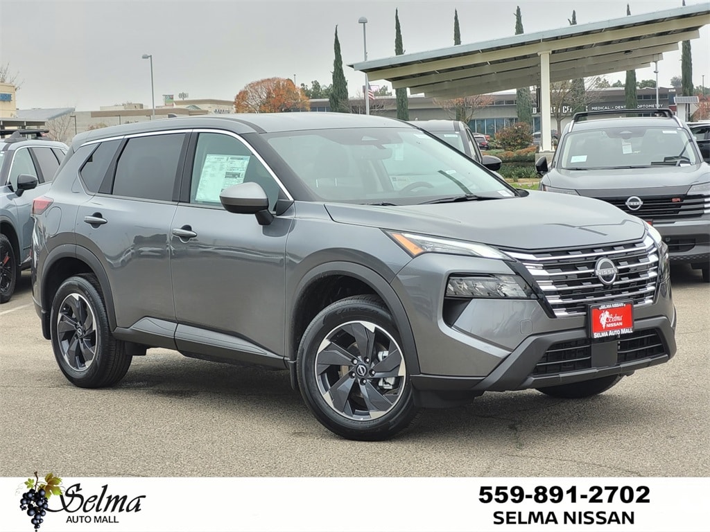 2026 Nissan Rogue SV's photo