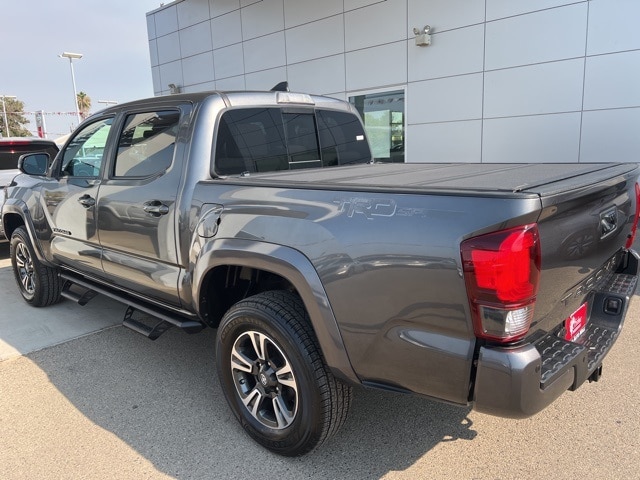 Used 2019 Toyota Tacoma TRD Sport with VIN 3TMAZ5CN6KM099048 for sale in Selma, CA