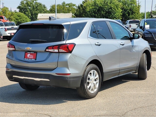 2023 Chevrolet Equinox LT photo 4