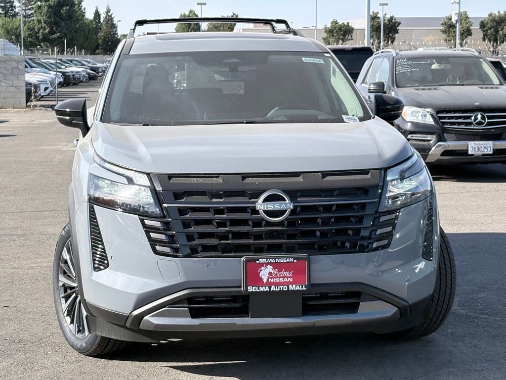 New 2026 Nissan Pathfinder Platinum SUV