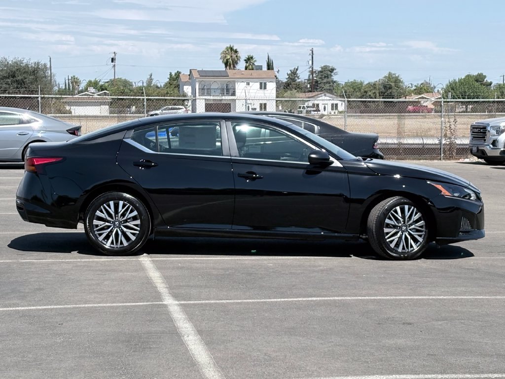 New 2026 Nissan Altima SV Sedan