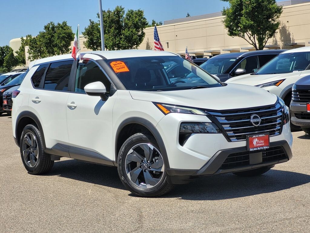 Used 2024 Nissan Rogue SV SUV