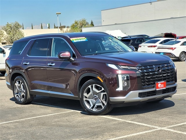 Used 2024 Hyundai Palisade Limited with VIN KM8R54GE6RU717764 for sale in Selma, CA