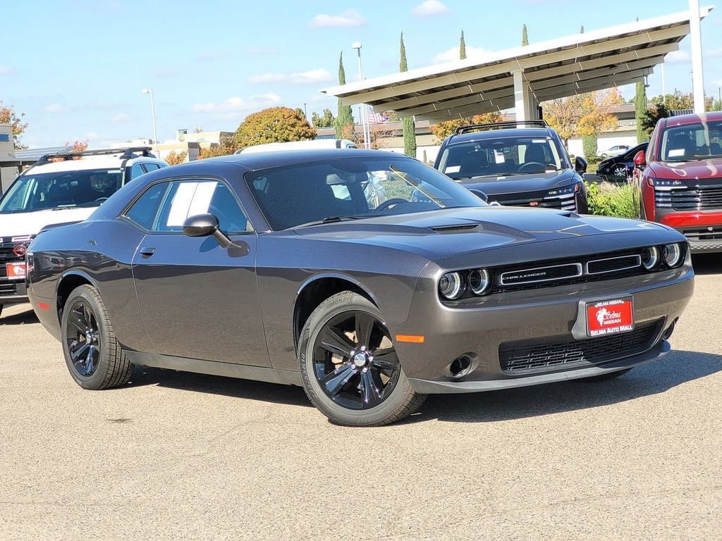 Used 2022 Dodge Challenger SXT Coupe