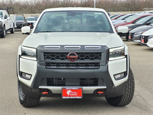 2025 Nissan Frontier PRO-X photo 2