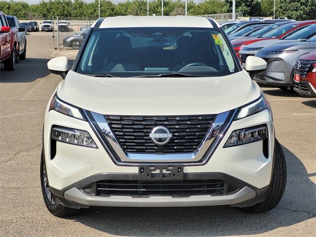 2023 Nissan Rogue SV photo 3