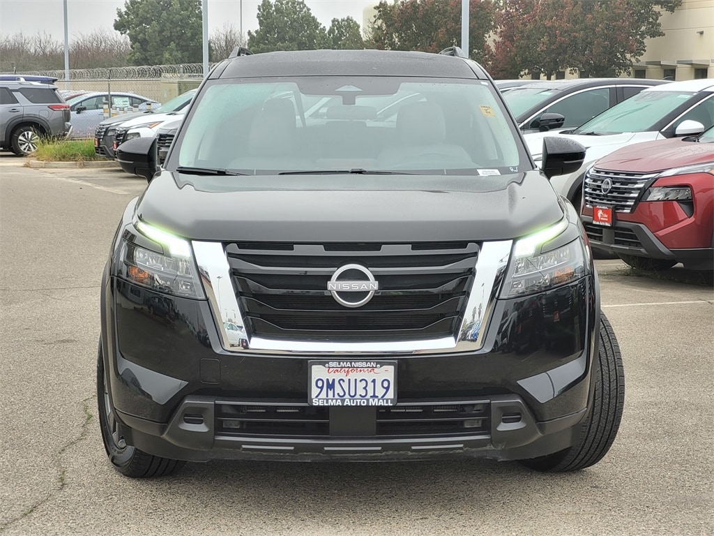 Used 2024 Nissan Pathfinder SV SUV
