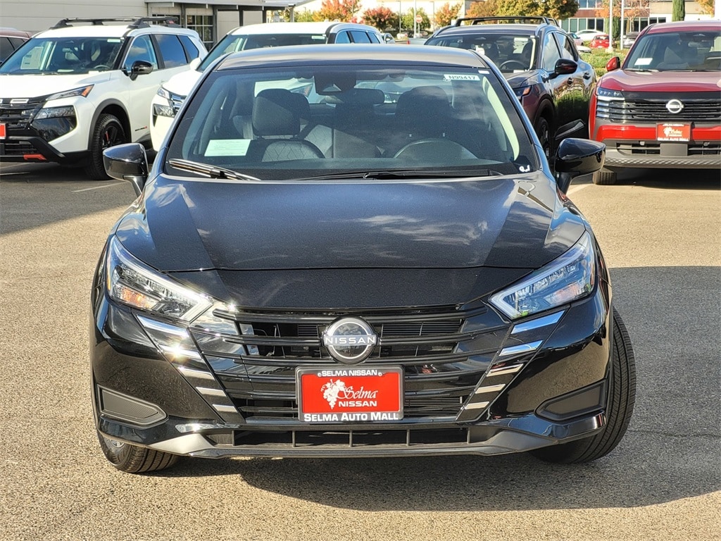 New 2025 Nissan Versa 1.6 SV Sedan