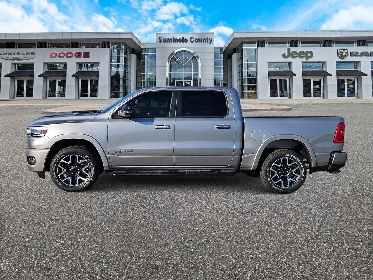 Thumbnail: 2026 RAM 1500 - 5