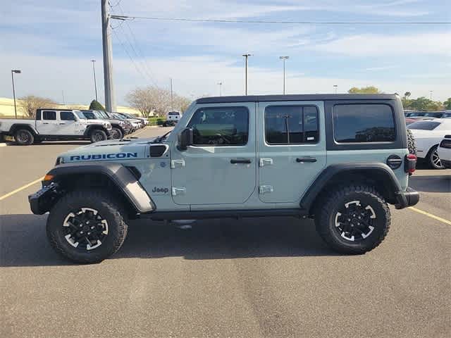 2024 Jeep Wrangler Rubicon 2