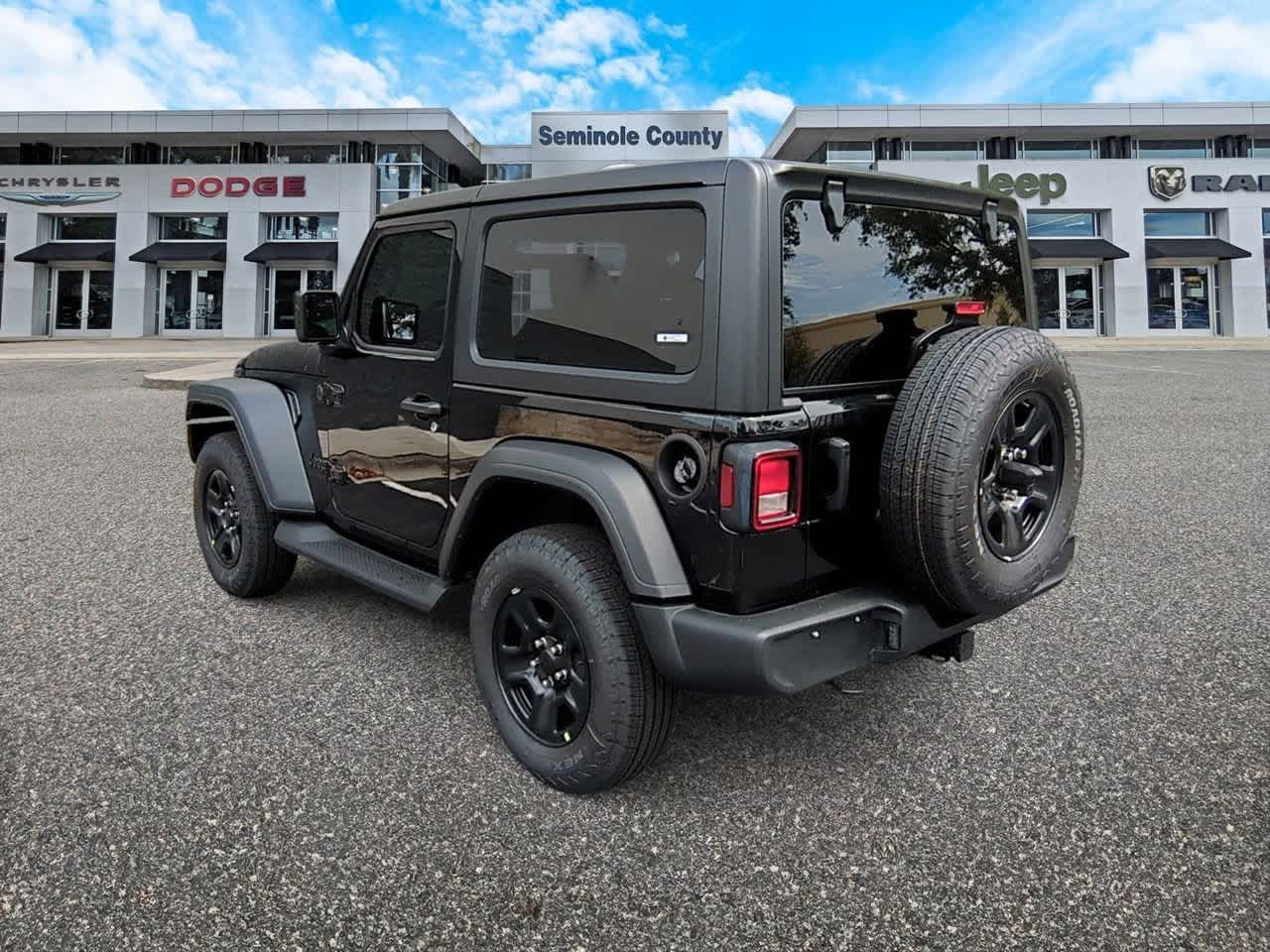 Thumbnail: 2025 Jeep Wrangler - 6