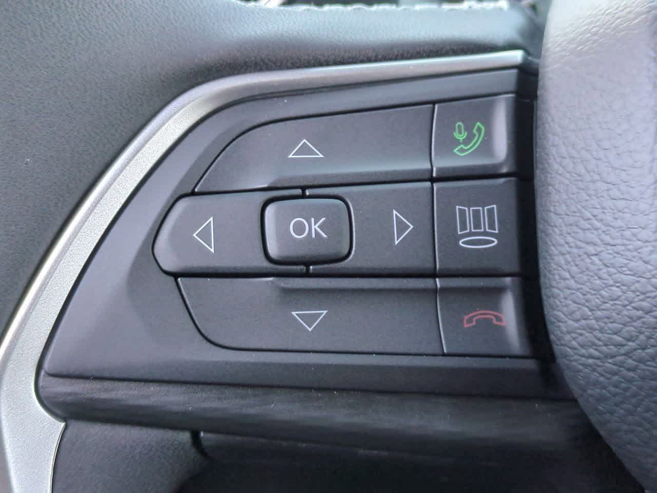 Thumbnail: 2025 Jeep Grand Cherokee L - 24